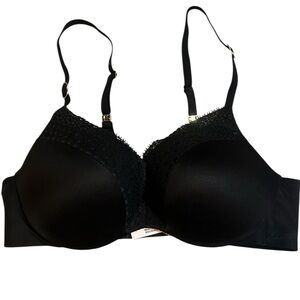 Victoria’s Secret perfect shape black lace bra 36B